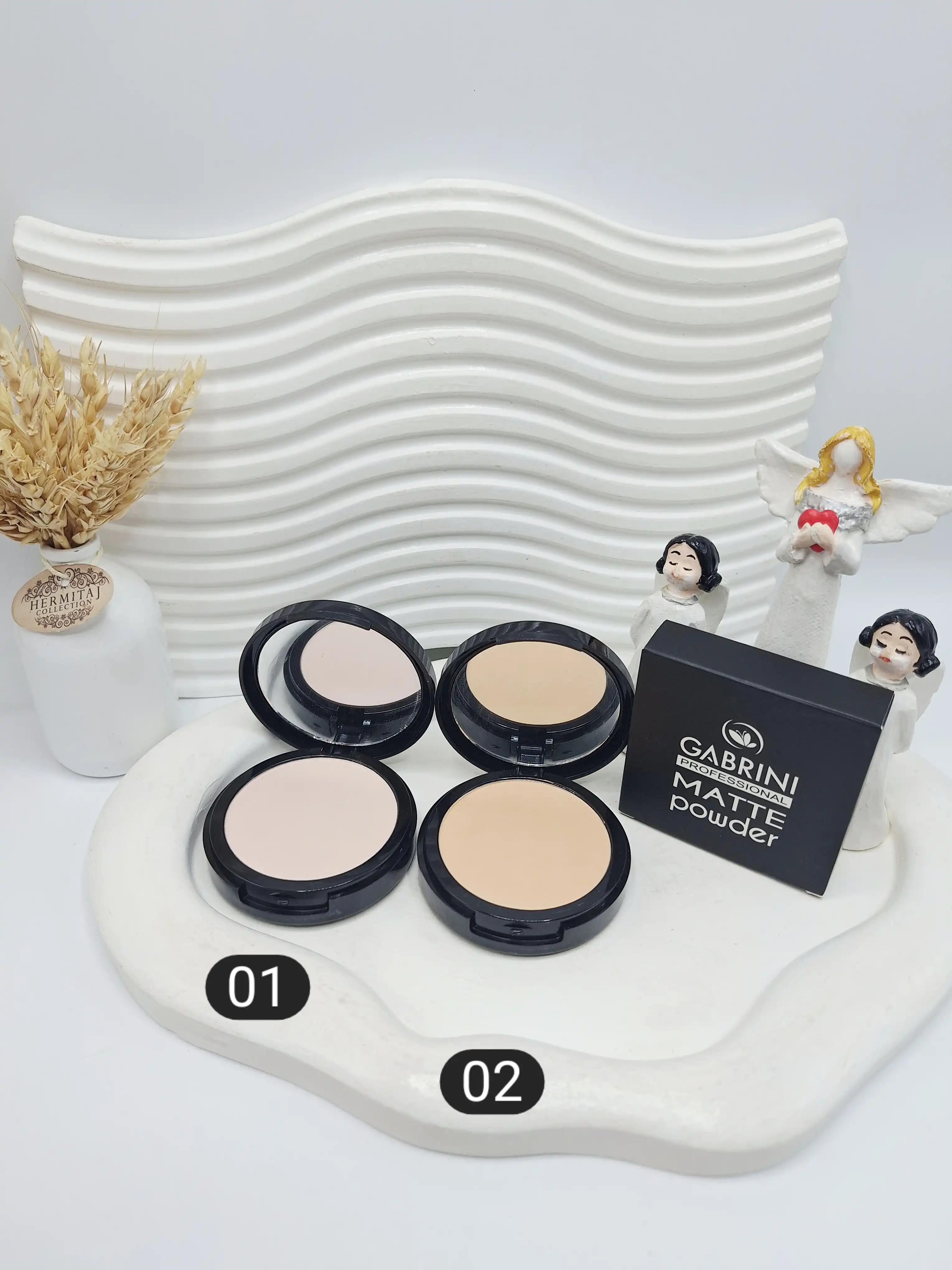 پنکک مات کننده با ماندگاری بالا برند گابرینی کارتن مشکی کد 2917