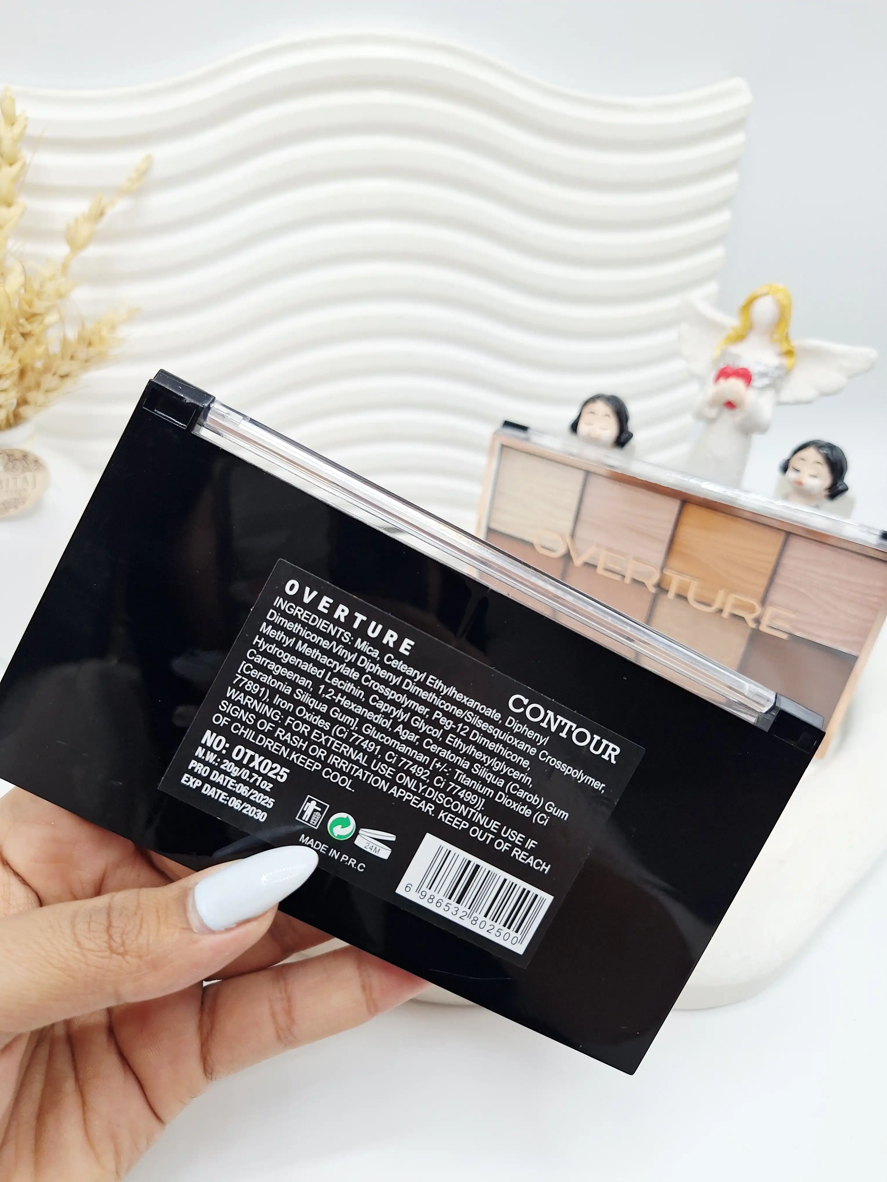پالت کانتور و رژگونه 8 رنگ Sculpt & Glow کد OTX025