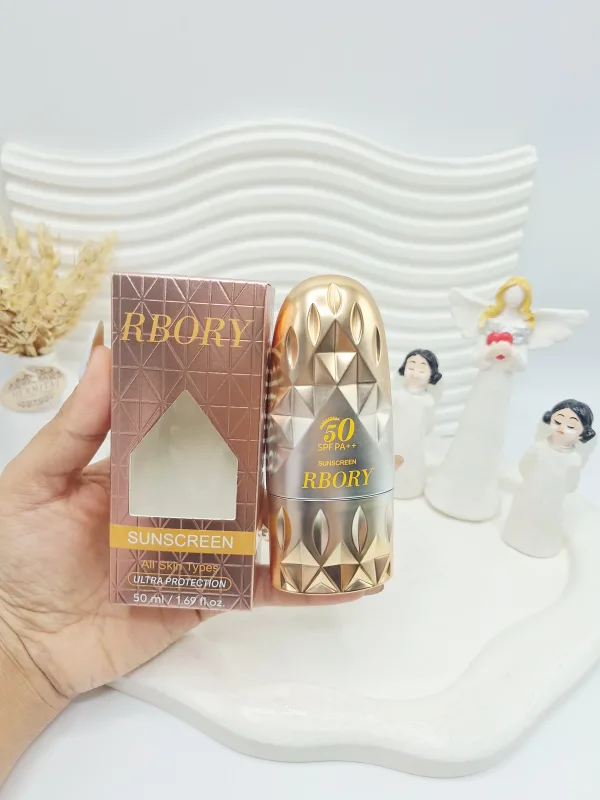 ضدآفتاب بی رنگ spf 50 کیفیت عالی برند RBORY کد 1457